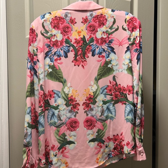 Tahari Pink and Red Floral Top - Picture 6 of 6